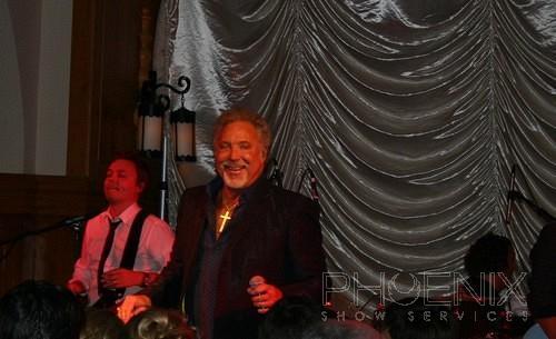 sr tom jones 3