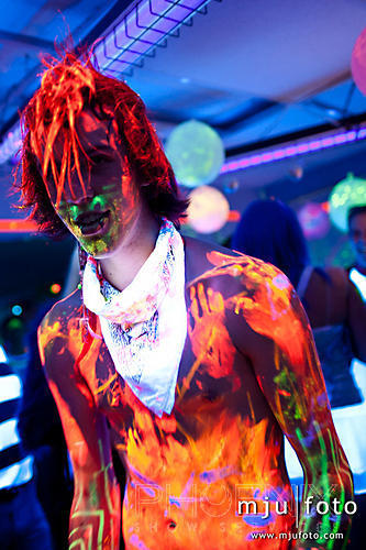 black light u.v.-055