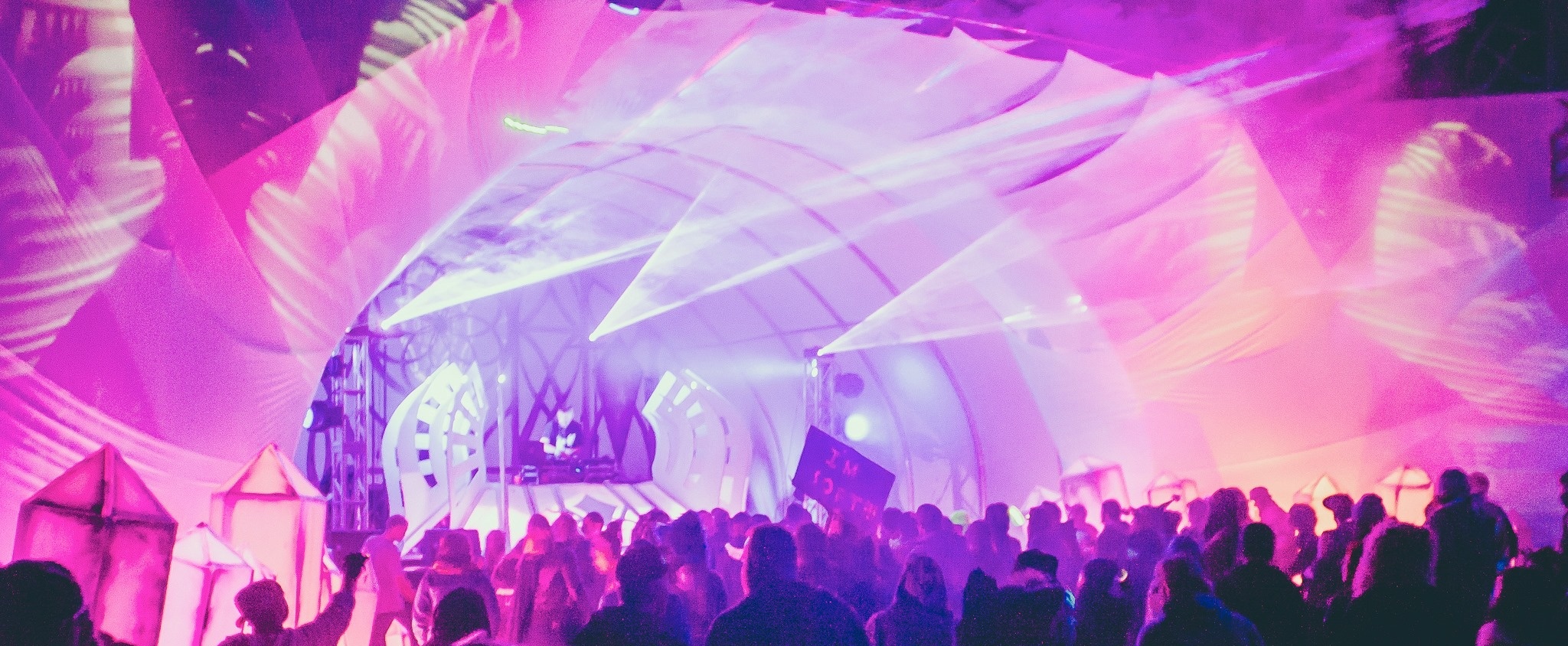 concert at shaw milleniumm park calgary