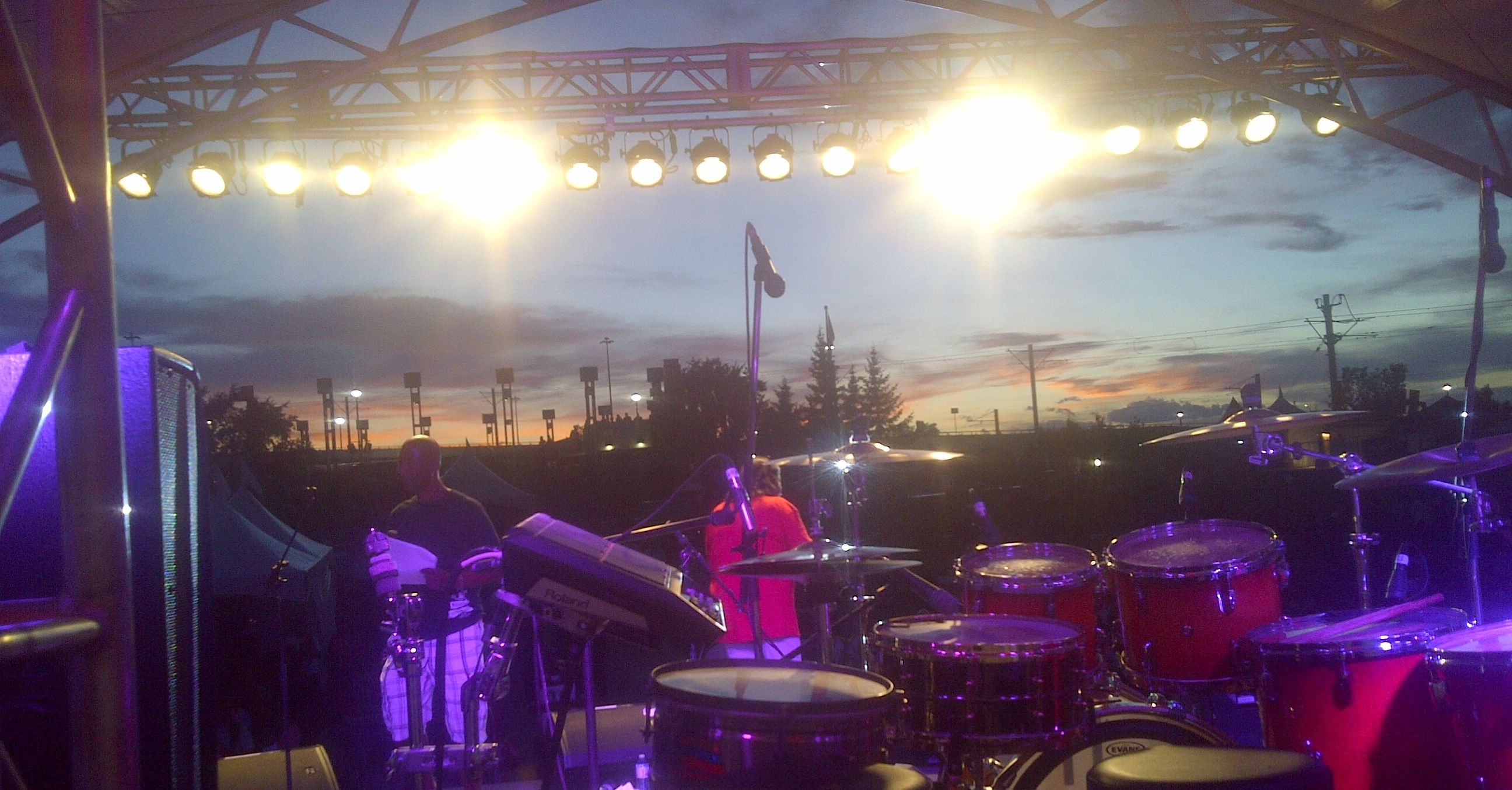 concert at shaw milleniumm park calgary